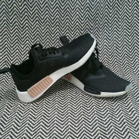 🎄🎁 Adidas Men Size 6.5/Women Size 8 - Picture 2 of 6